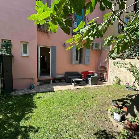 Oasis In The Centre Of Bologna Apartment Exterior photo